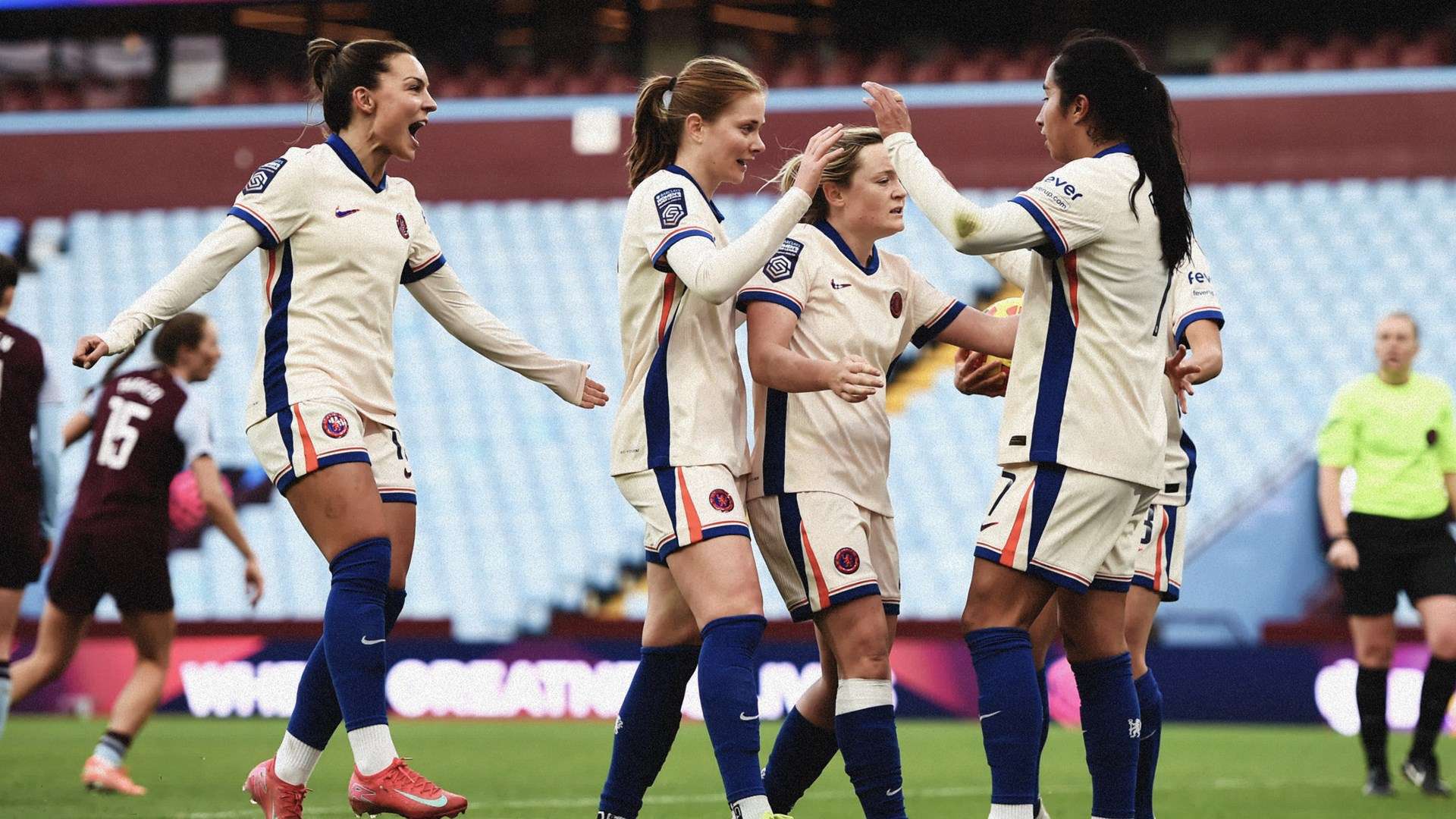 品牌代言中 品牌代言中